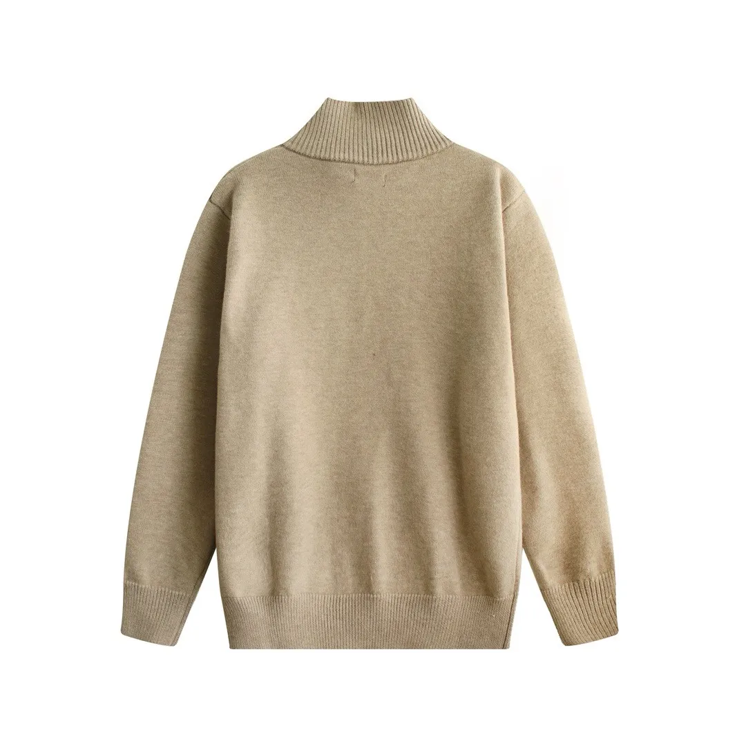 P276 Style number: D169 RALPH LAUREN/Ralph Lauren classic war horse small label embroidery logo Paul polo high collar pullover half-zip knitted sweater, high-density LOGO embroidery on the chest, original customization of tag accessories. Made of pure cotton yarn 🧶 blended with wool, pure cotton is skin-friendly and comfortable, small label war horse embroidered turtleneck sweater 🐎 high quality. Follow the blogger to learn how to wear it! Let’s buy a Ralph Lauren knitted sweater. It’s a super hard-to-find series after it became popular. It’s hard to find one on the official website. It’s simple and practical, with a lazy and loose feel. The thickened fabric has a more texture, soft and delicate feel, and a loose fit. Whether worn alone or layered, you can wear a simple one to create different styles of fashion!  Color: Black Khaki Size: Picture 9